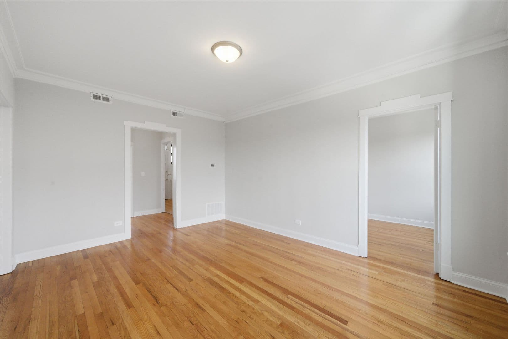 Chicago Apartment: 2638-50 N. Milwaukee