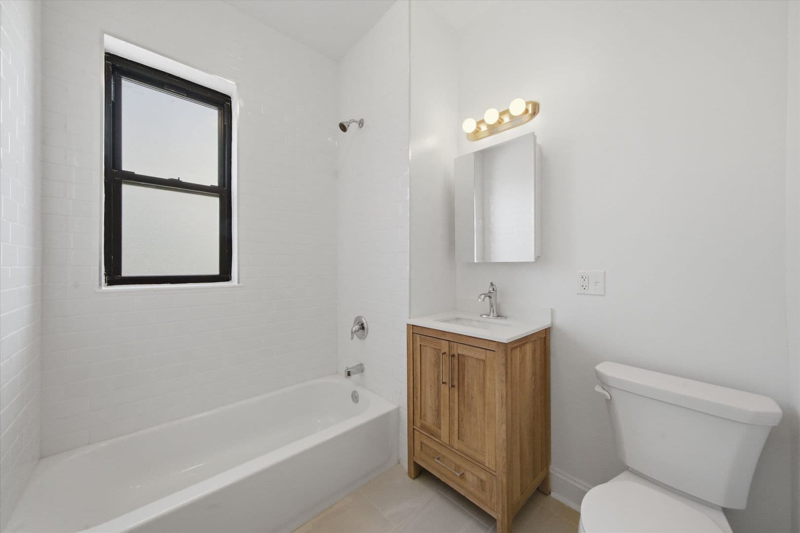 Chicago Apartment: 2638-50 N. Milwaukee