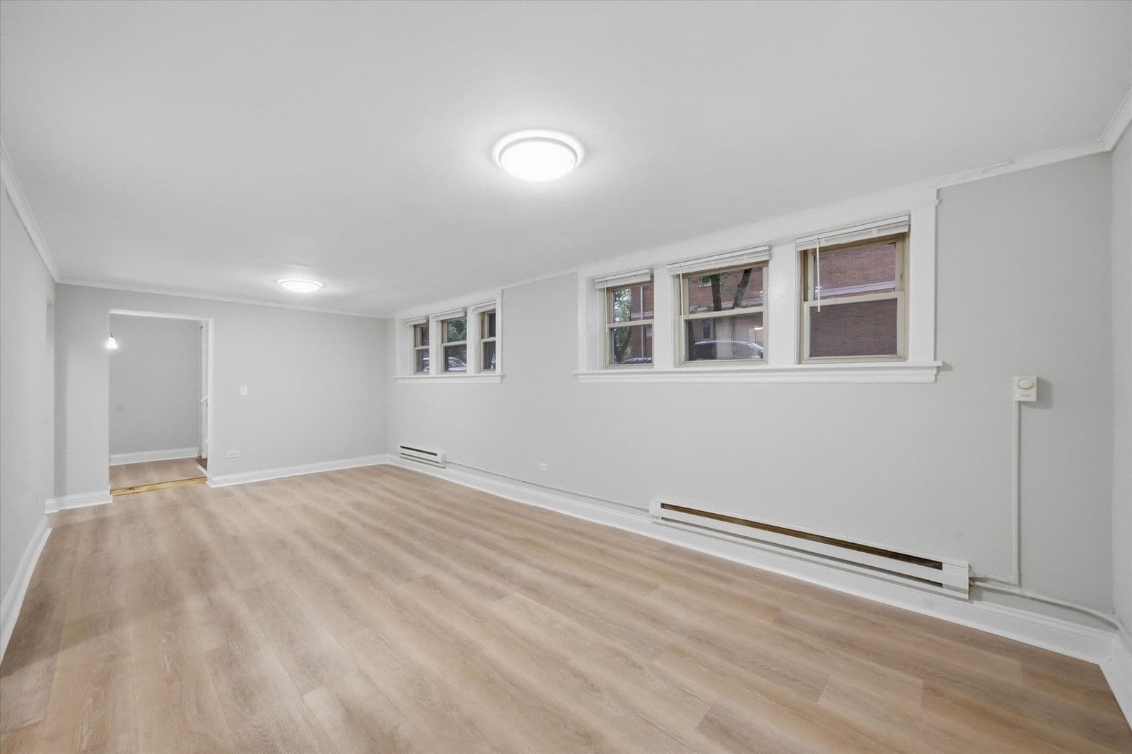 Chicago Apartment: 2915-2921 W. George