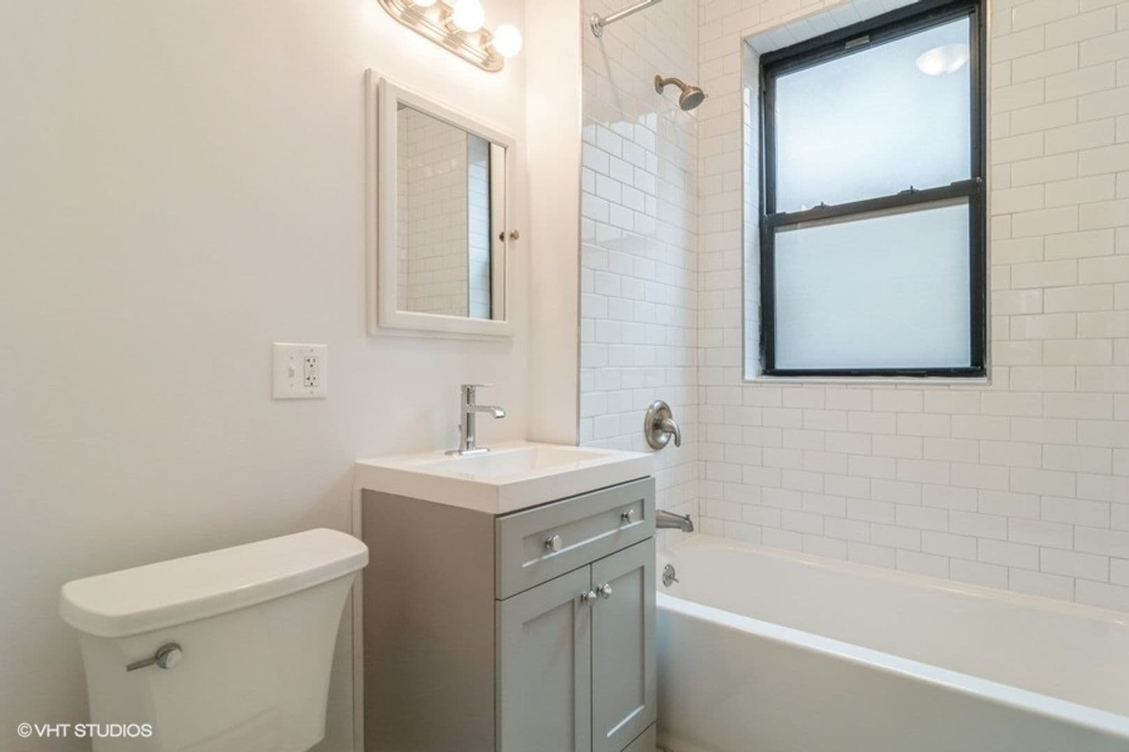 Chicago Apartment: 2418-28 N. Sawyer