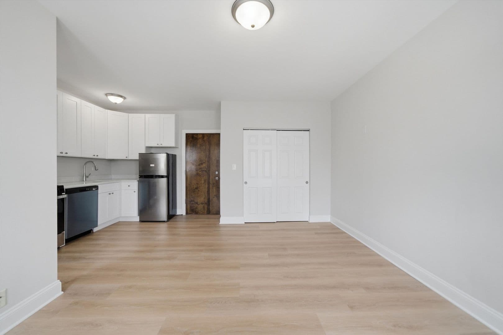 Chicago Apartment: 2600 N. Kimball