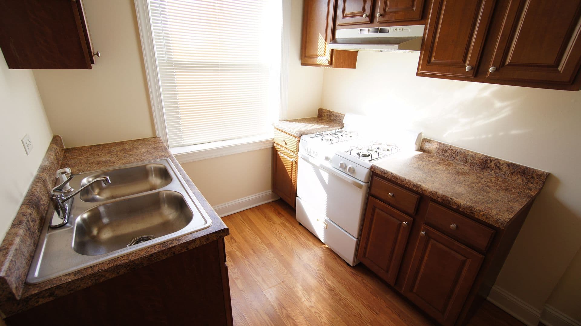 Chicago Apartment: 2600 N. Kimball