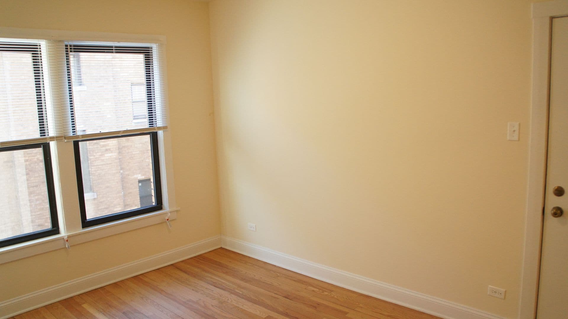 Chicago Apartment: 2615-21 N. Spaulding