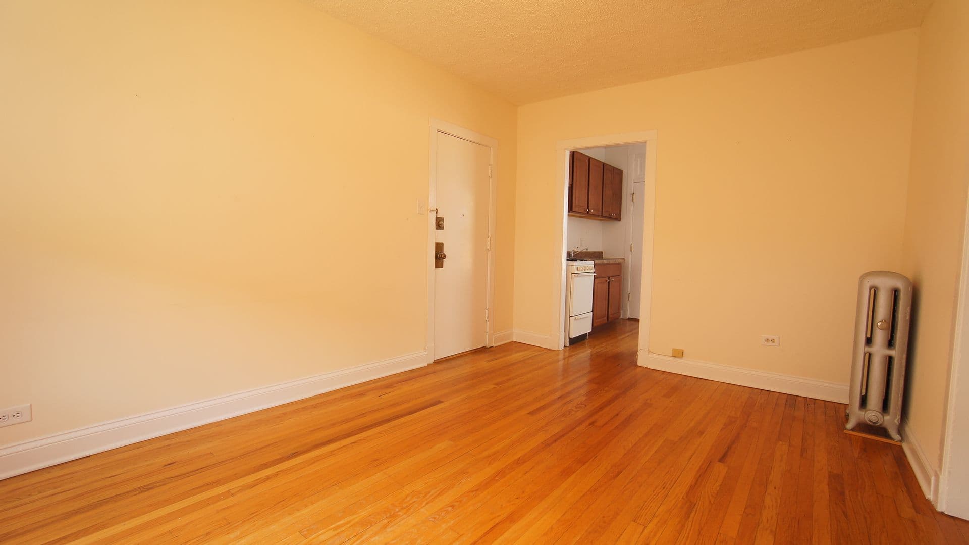 Chicago Apartment: 2647-53 N. Spaulding