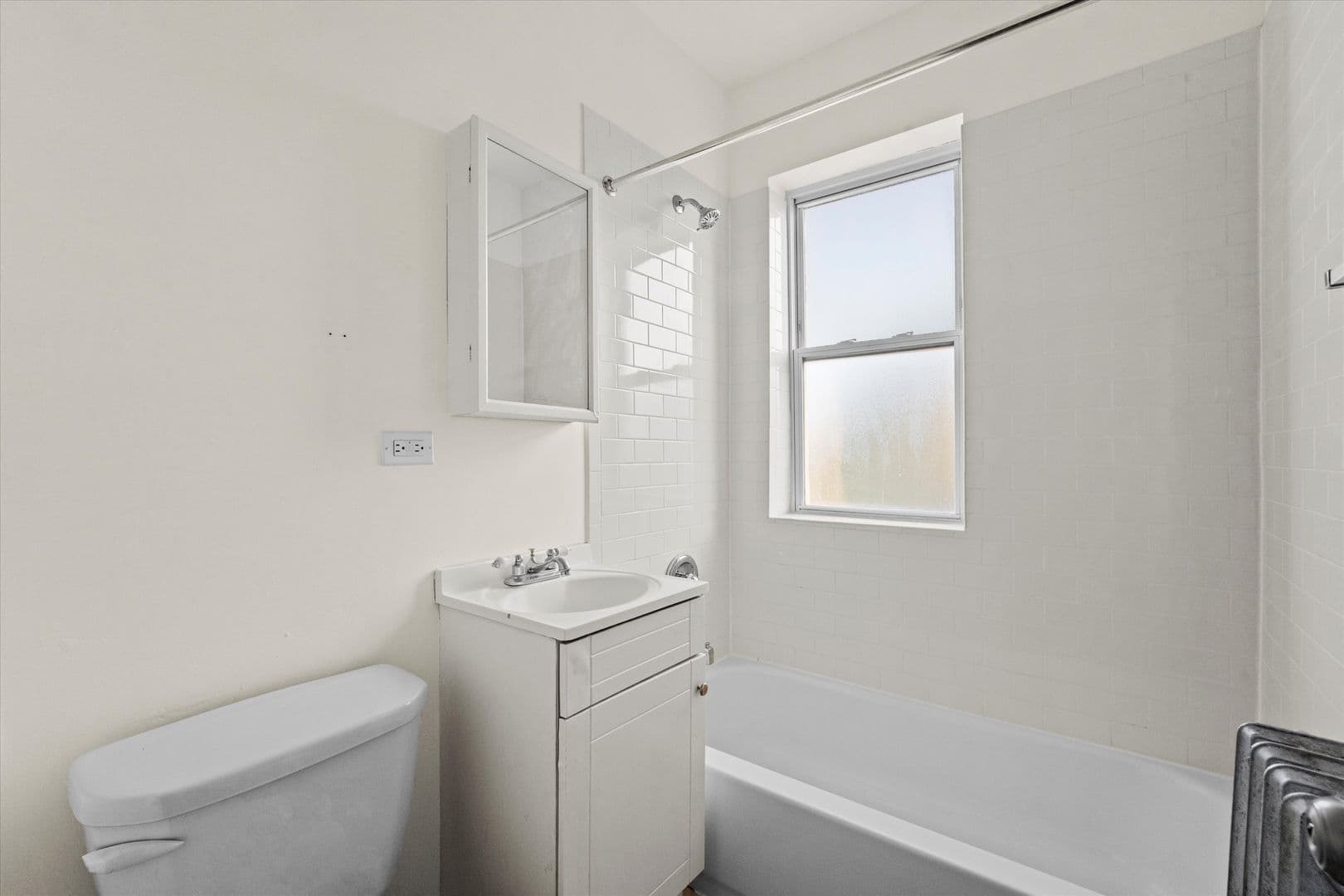 Chicago Apartment: 2600 N. Kimball