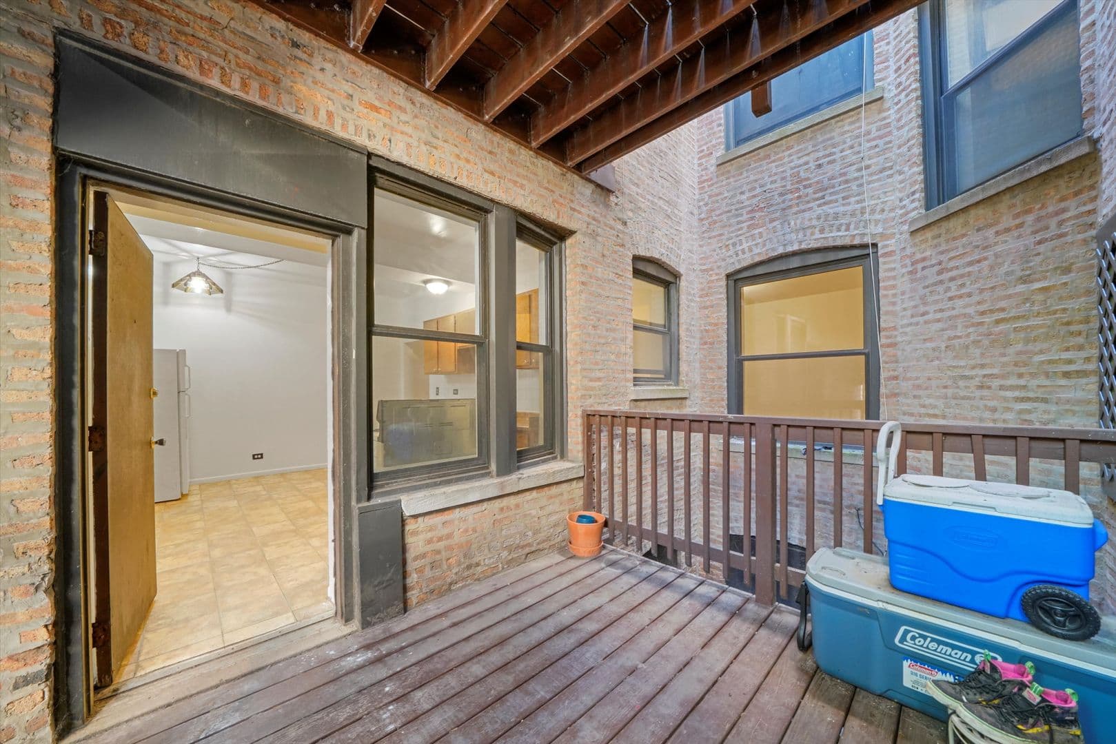 Chicago Apartment: 2319-25 N. Kedzie