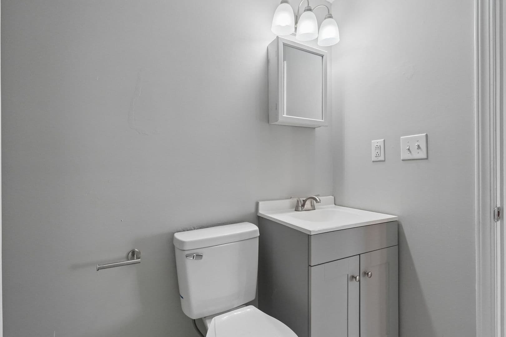 Columbus Apartment: 76-78 Hayden Ave