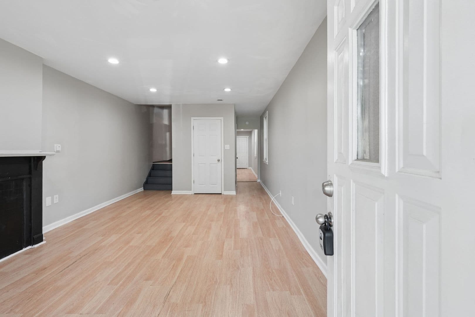 Columbus Apartment: 76-78 Hayden Ave