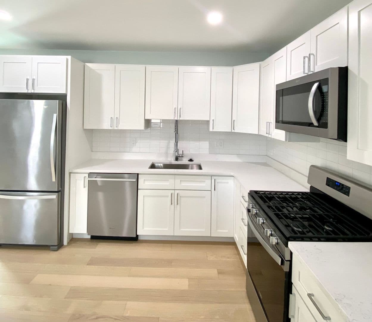 East Boston Apartment: 3 Walley Street