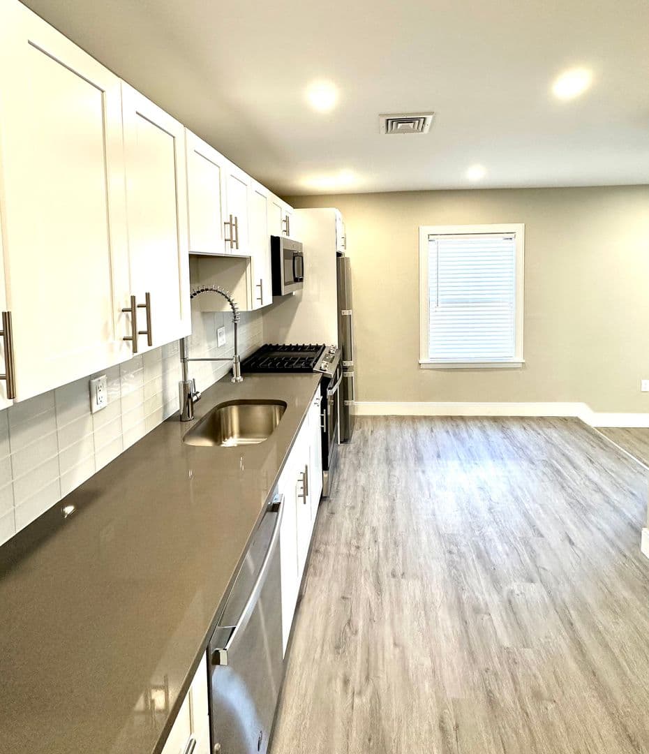 East Boston Apartment: 33-39 Maverick Square