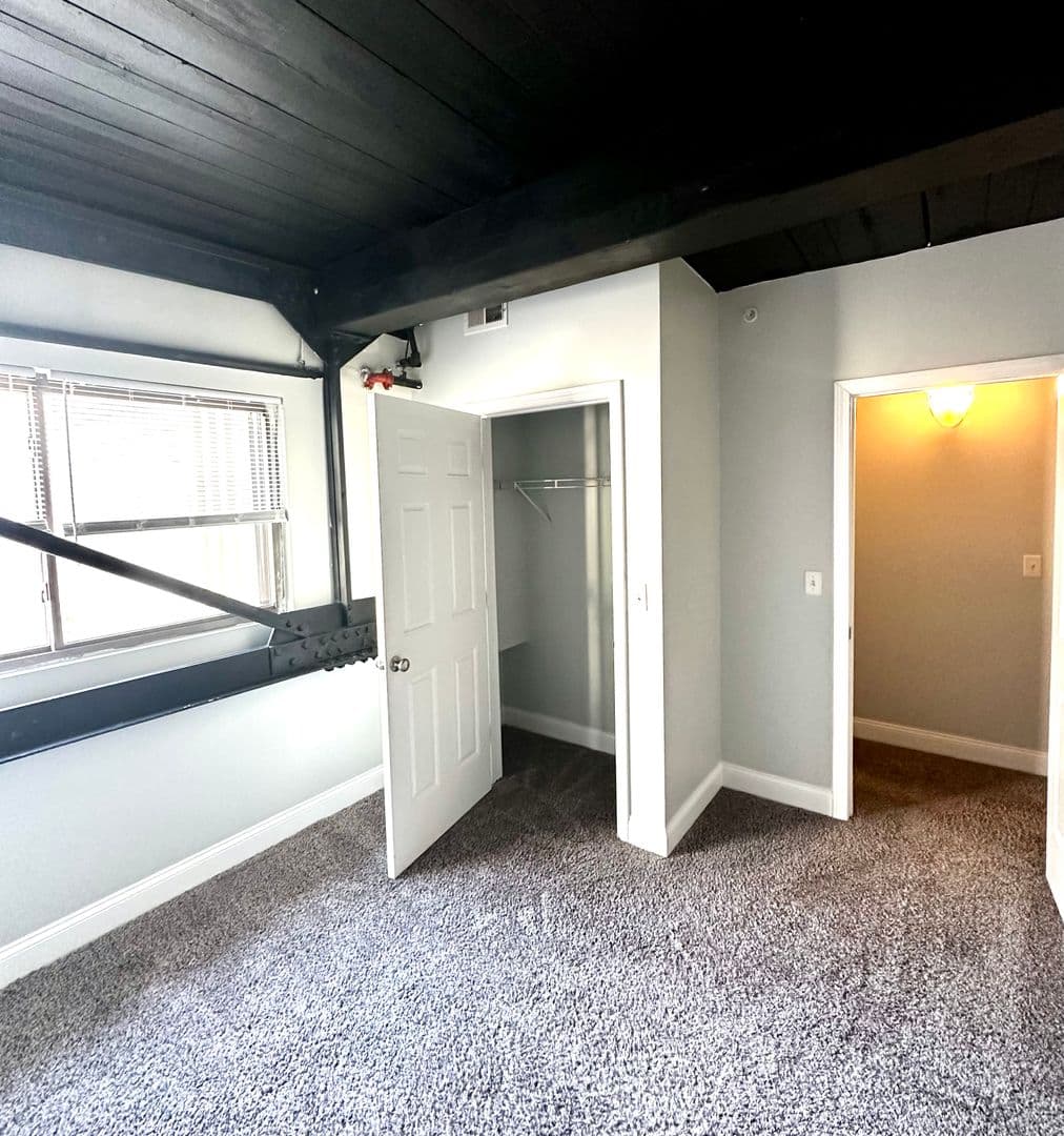 Worcester Apartment: 26 Portland Street