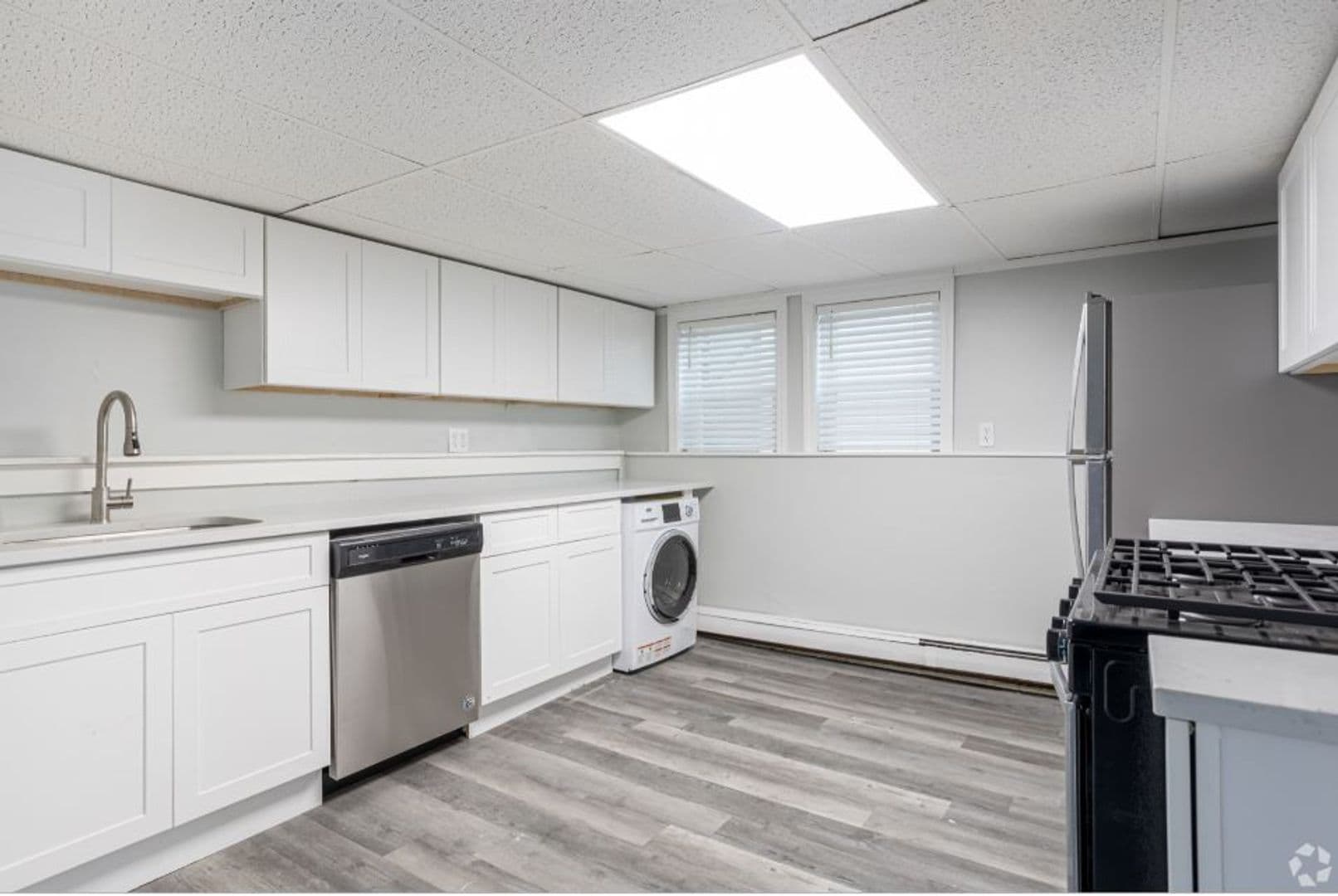 East Boston Apartment: 126 Leyden St