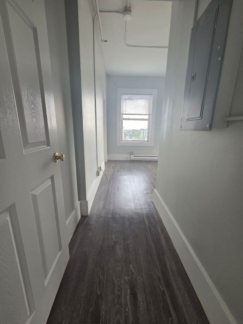 Worcester Apartment: 50 Franklin Street