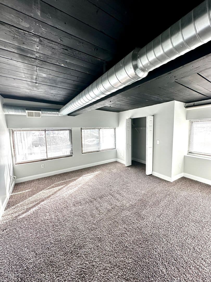 Worcester Apartment: 26 Portland Street