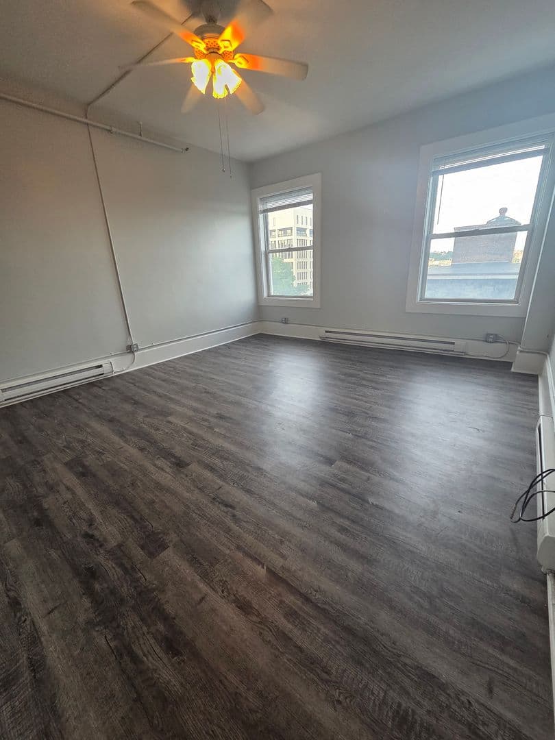 Worcester Apartment: 50 Franklin Street