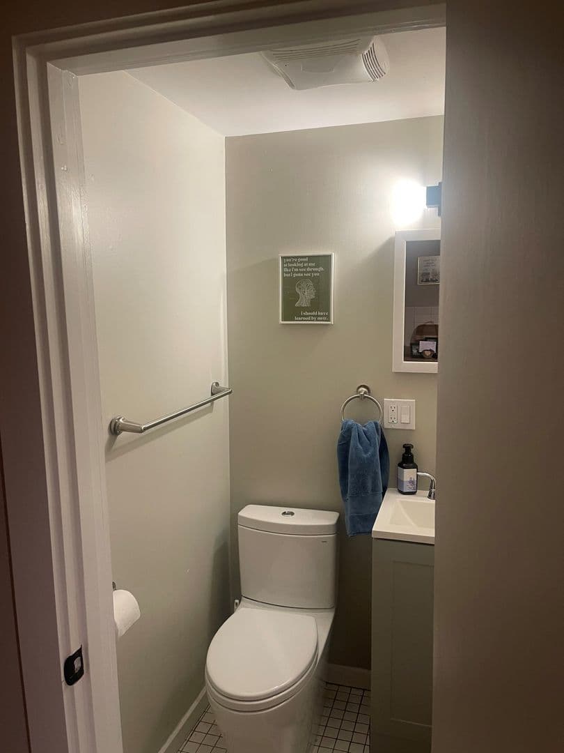 East Boston Apartment: 33-39 Maverick Square
