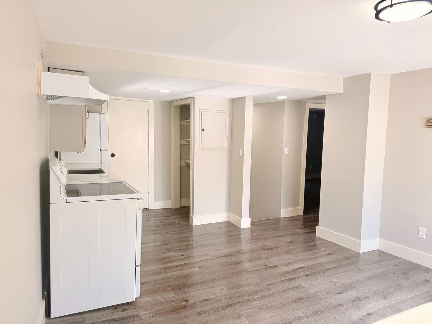 Hartford Apartment: 29 Cross Street