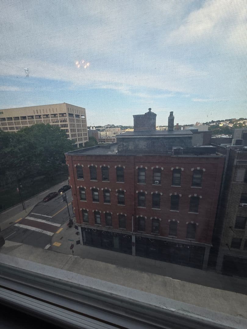 Worcester Apartment: 50 Franklin Street