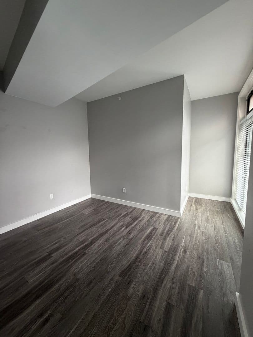 Lynn Apartment: 23 Central Ave