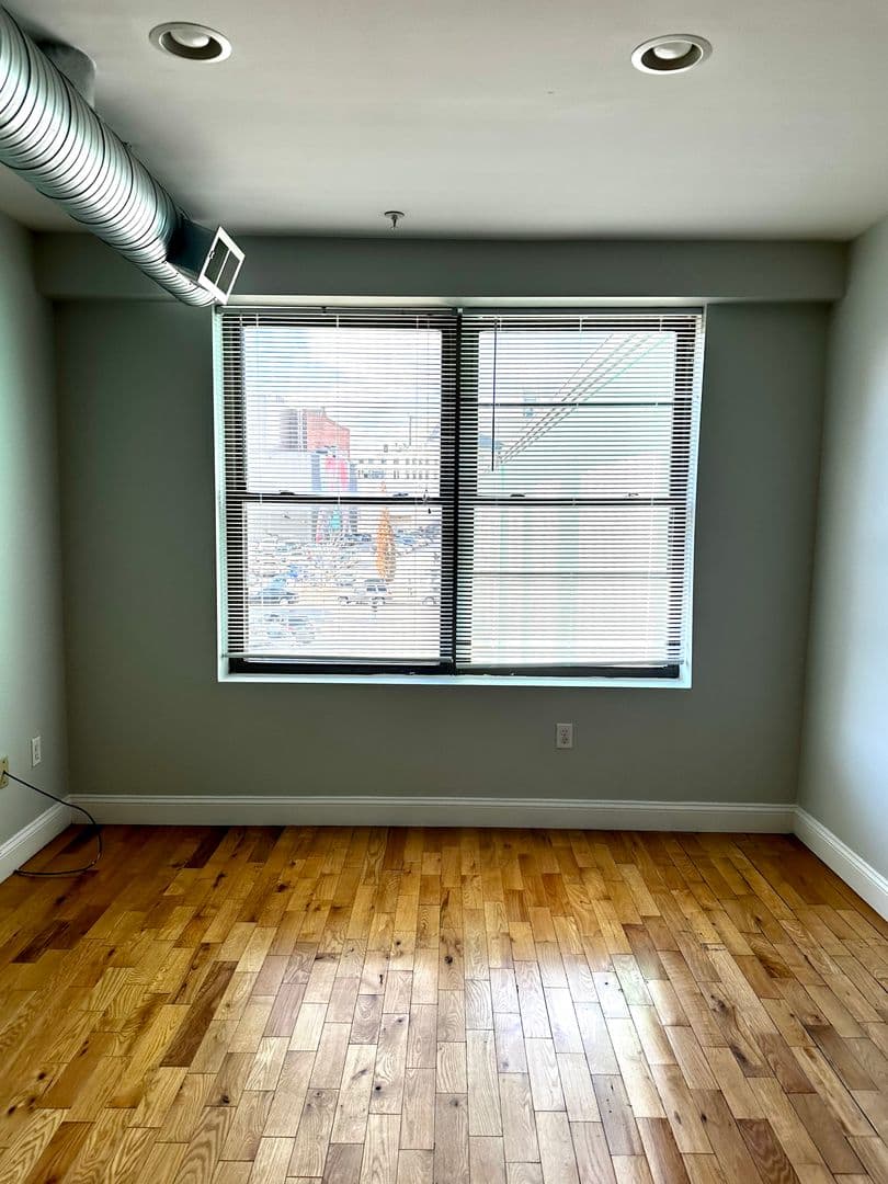 Worcester Apartment: 26 Portland Street