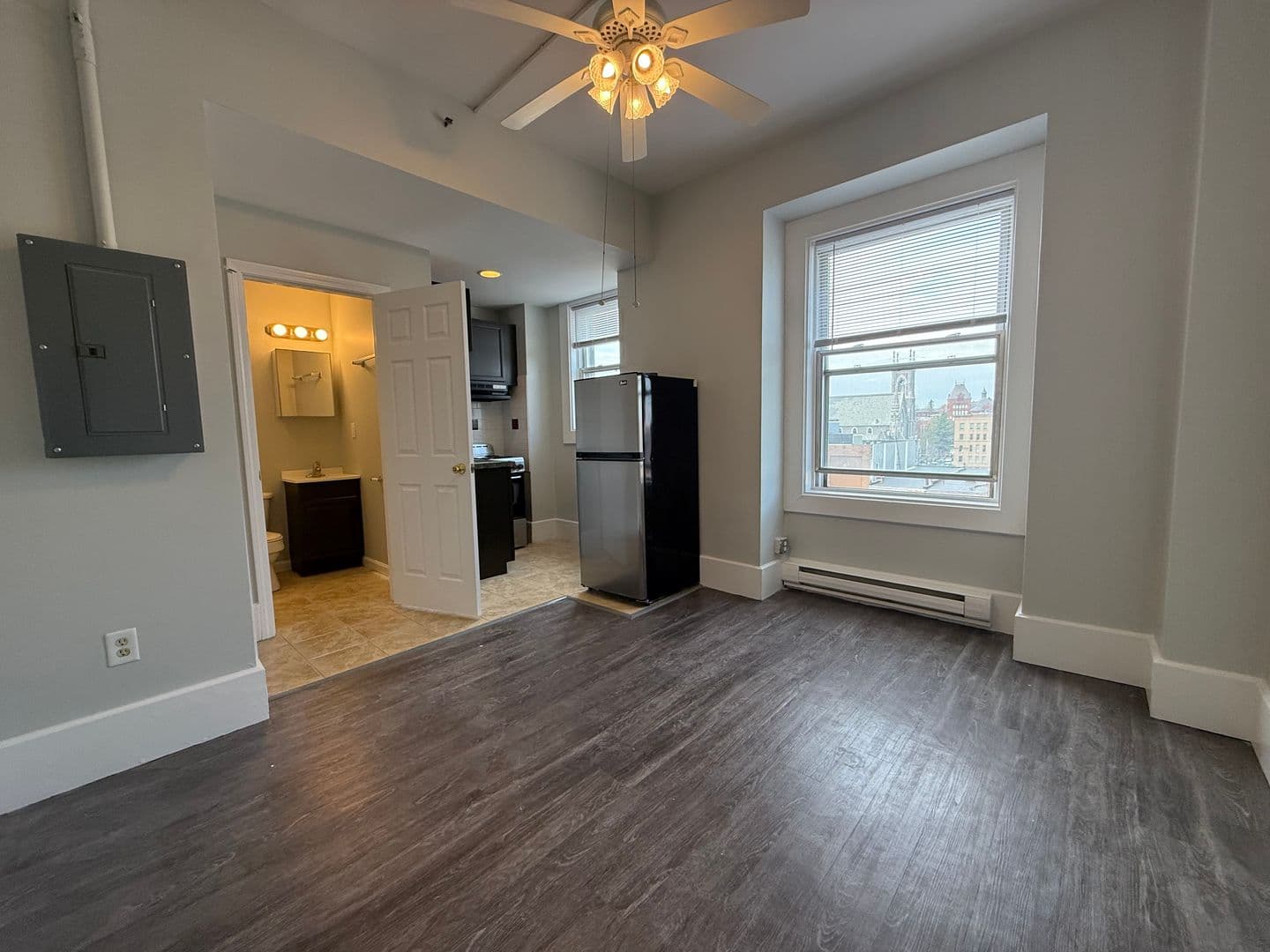 Worcester Apartment: 50 Franklin Street