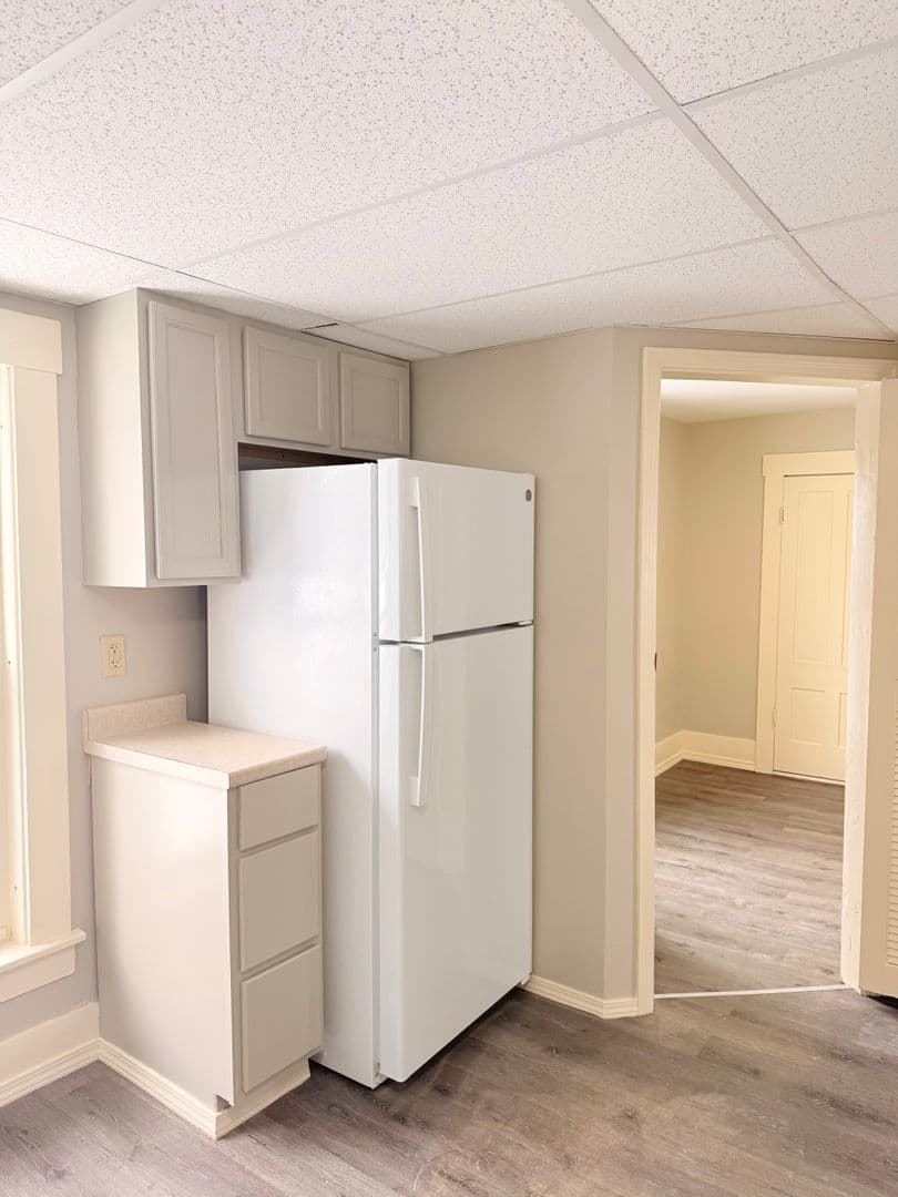 White River Junction Apartment: 31, 63, 77-79 Christian Street