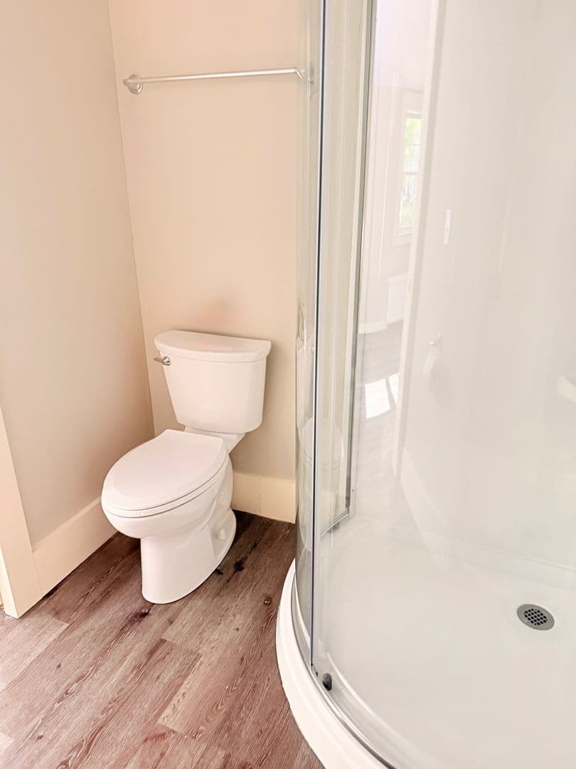 White River Junction Apartment: 31, 63, 77-79 Christian Street