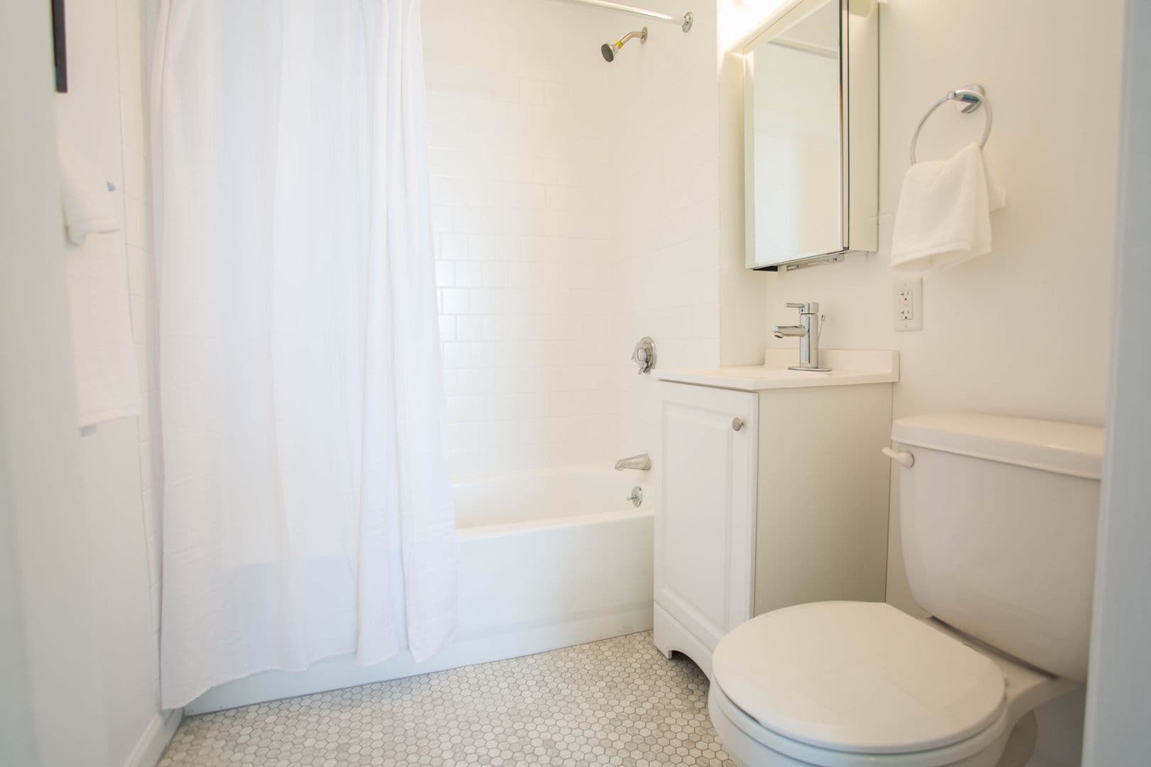 Worcester Apartment: 50 Franklin Street