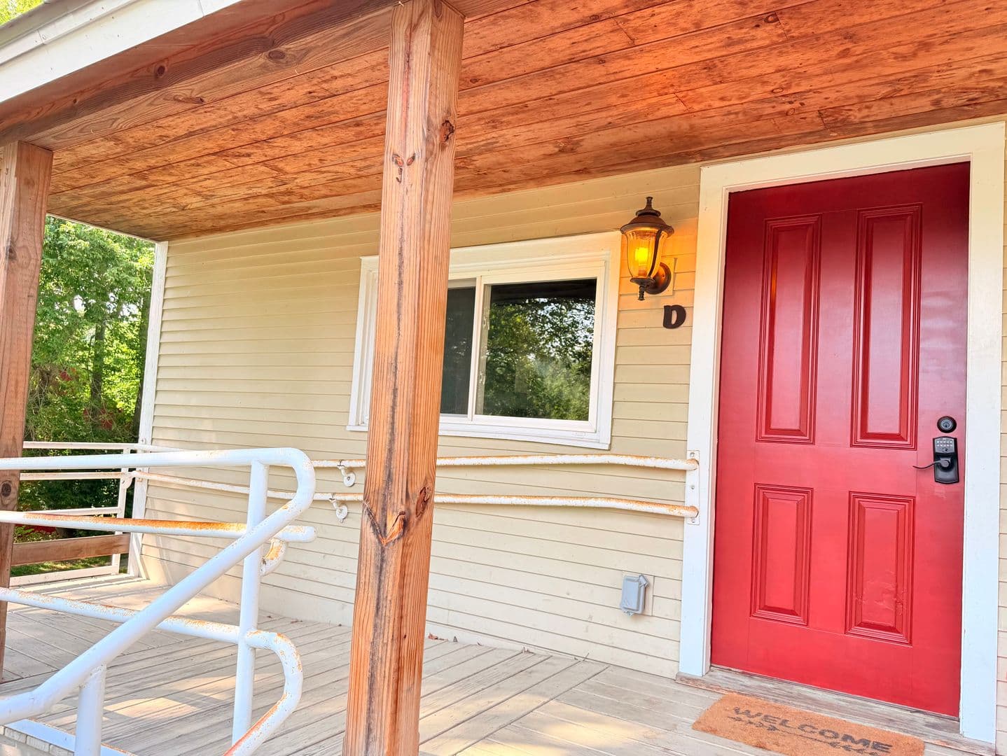 Hartland Apartment: 1 VT Route 12