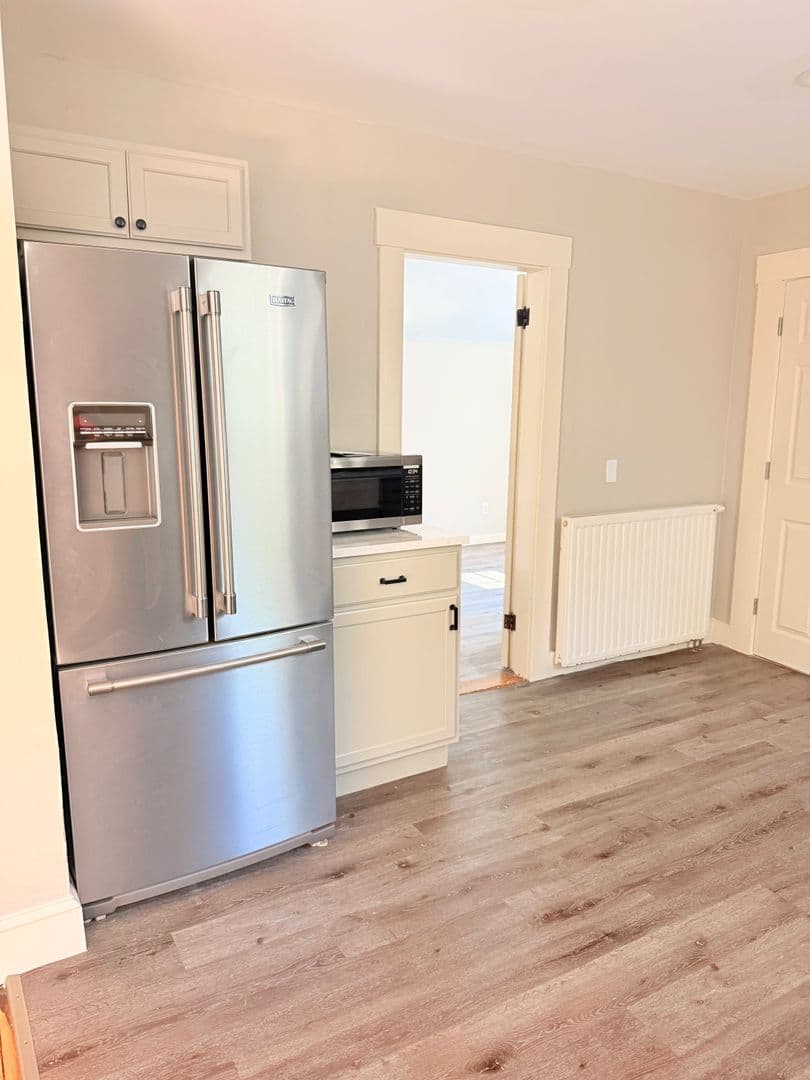 White River Junction Apartment: 31, 63, 77-79 Christian Street