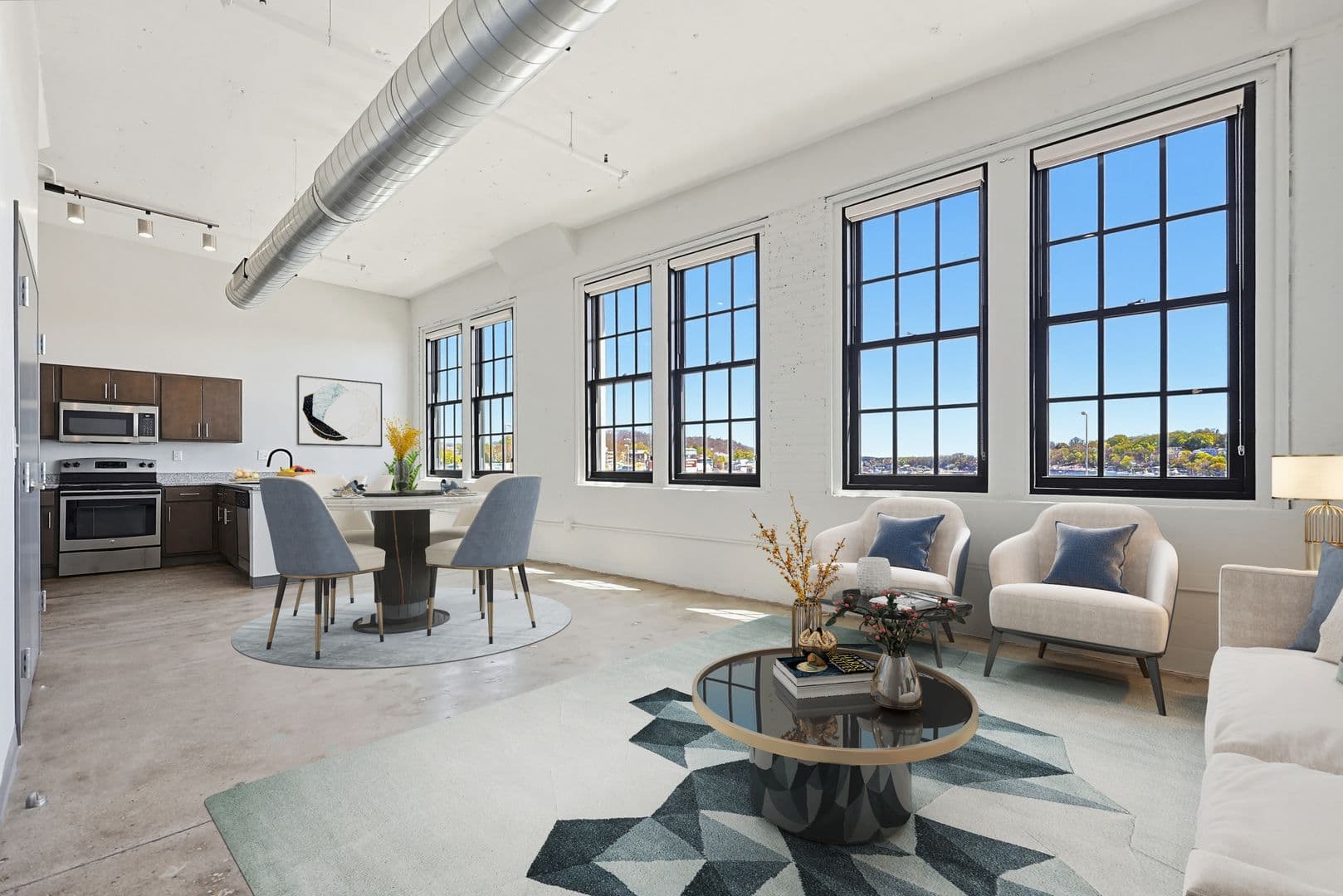 Worcester Apartment: 8 Grafton Street