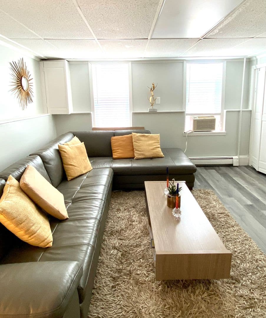 East Boston Apartment: 126 Leyden St