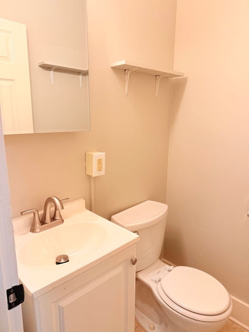 Lebanon Apartment: 26-30 Mason Street