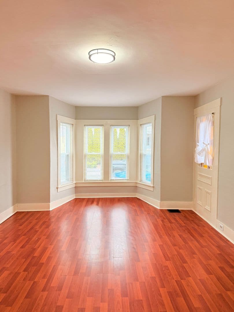 Lebanon Apartment: 26-30 Mason Street