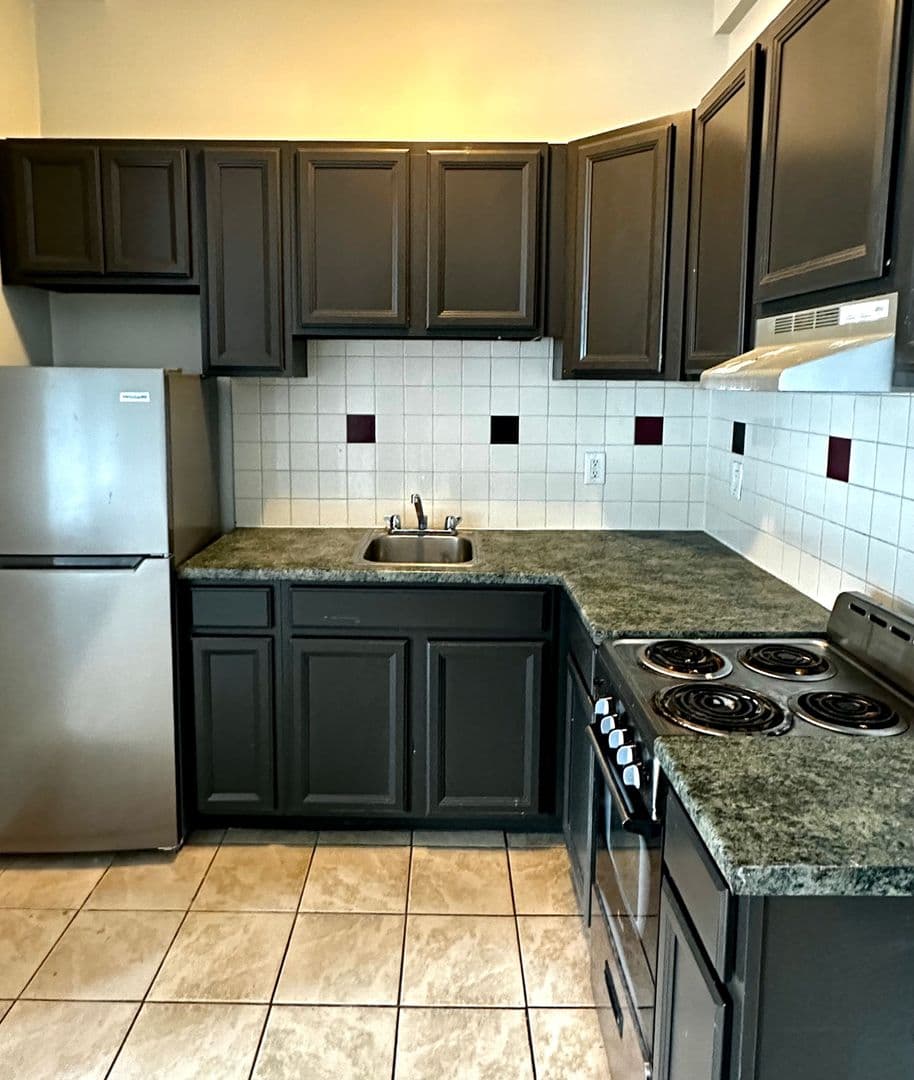 Worcester Apartment: 50 Franklin Street