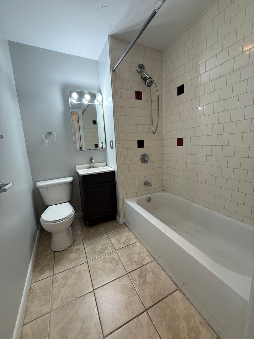 Worcester Apartment: 50 Franklin Street