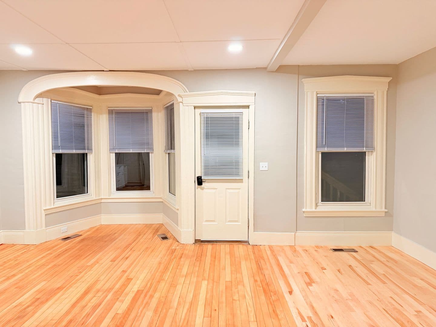 White River Junction Apartment: 31, 63, 77-79 Christian Street