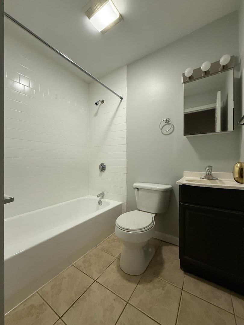 Worcester Apartment: 50 Franklin Street