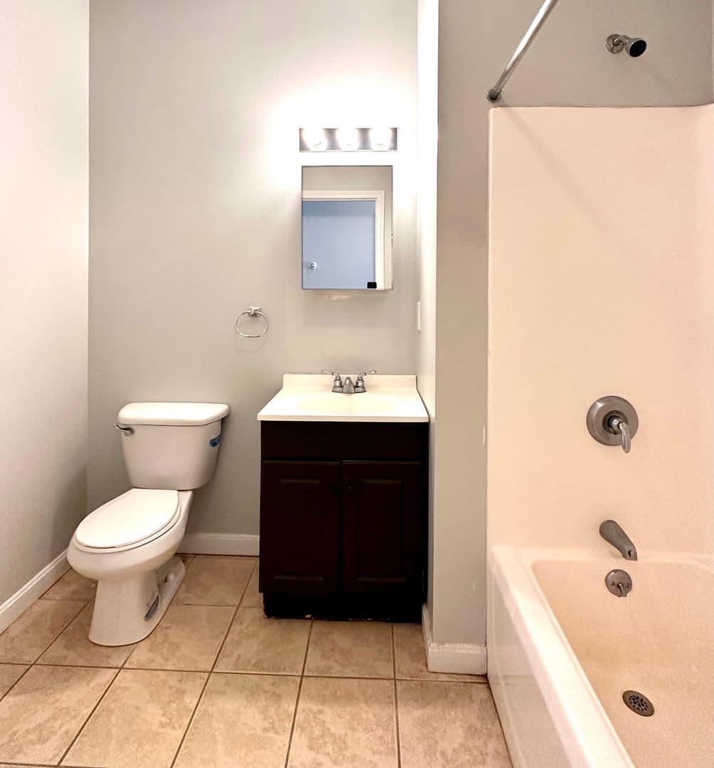 Worcester Apartment: 50 Franklin Street