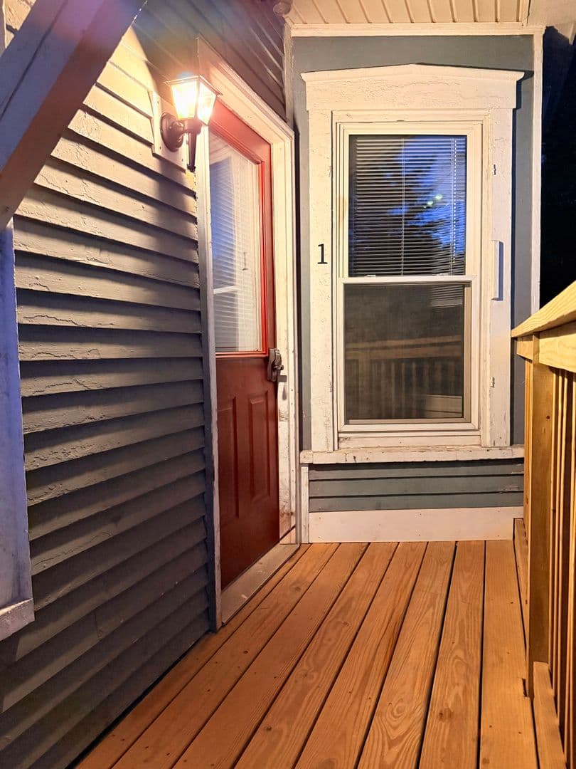 White River Junction Apartment: 31, 63, 77-79 Christian Street