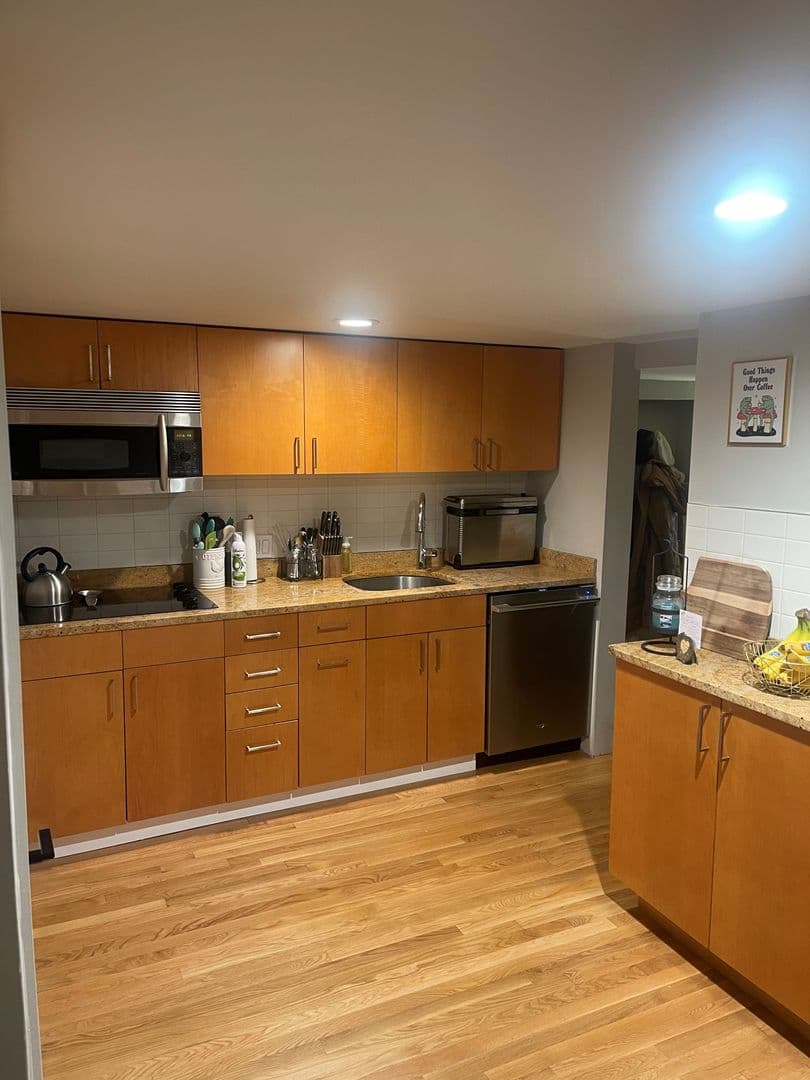 East Boston Apartment: 33-39 Maverick Square