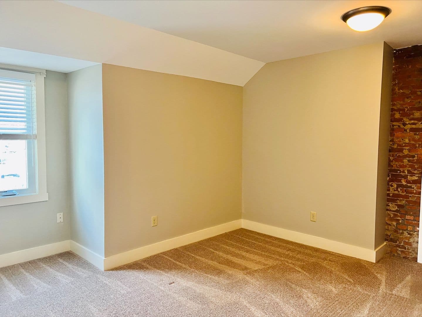Hartland Apartment: 1 VT Route 12
