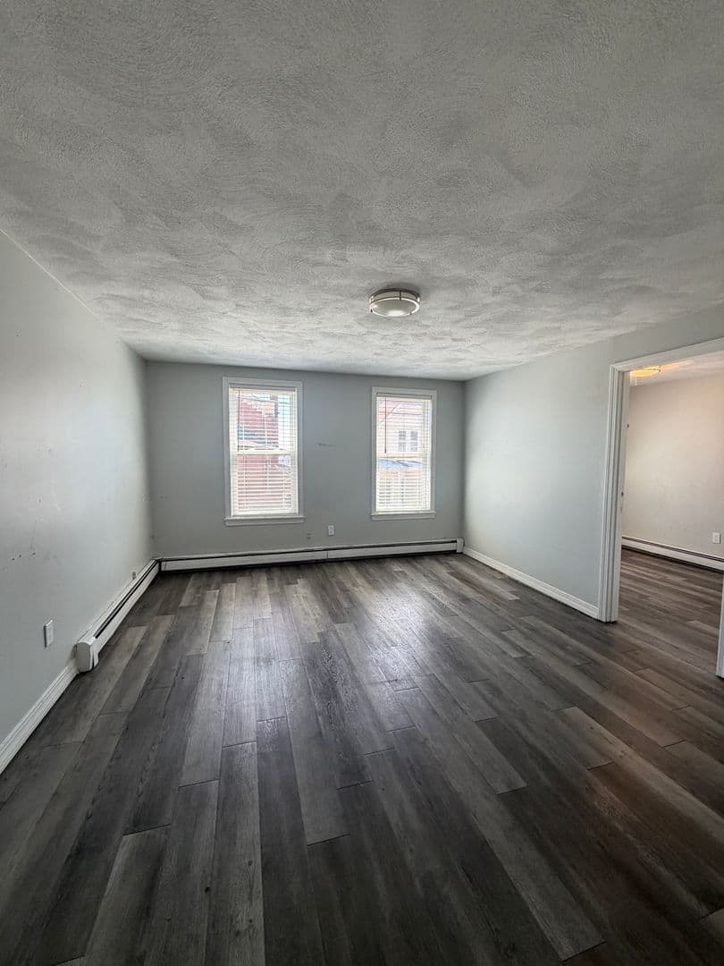 East Boston Apartment: 126 Leyden St