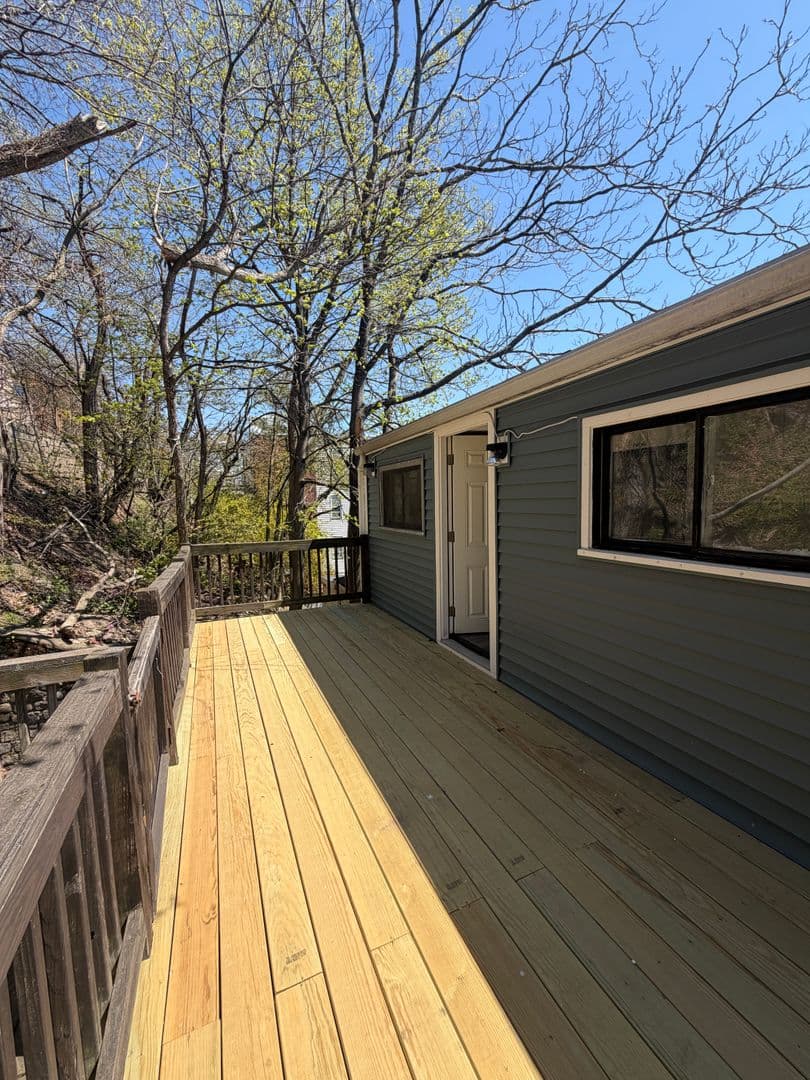 East Boston Apartment: 126 Leyden St