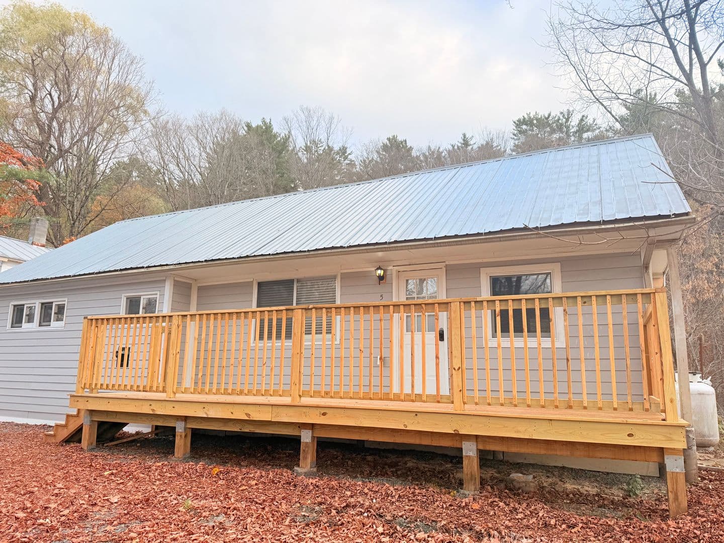 Hartland Apartment: 8 Blodgett Lane