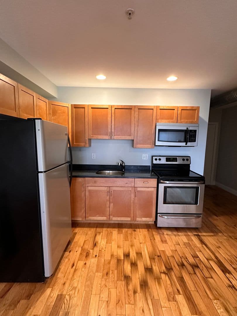 Worcester Apartment: 26 Portland Street