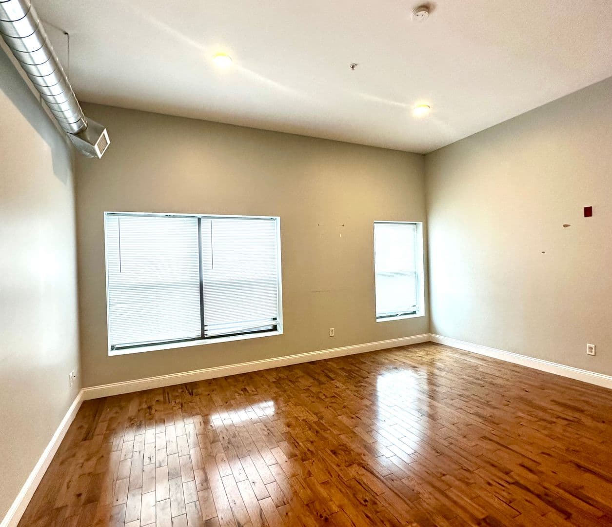 Worcester Apartment: 26 Portland Street