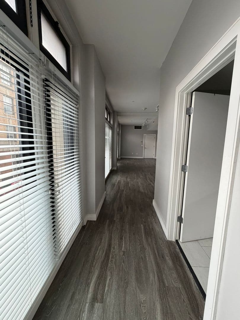 Lynn Apartment: 23 Central Ave