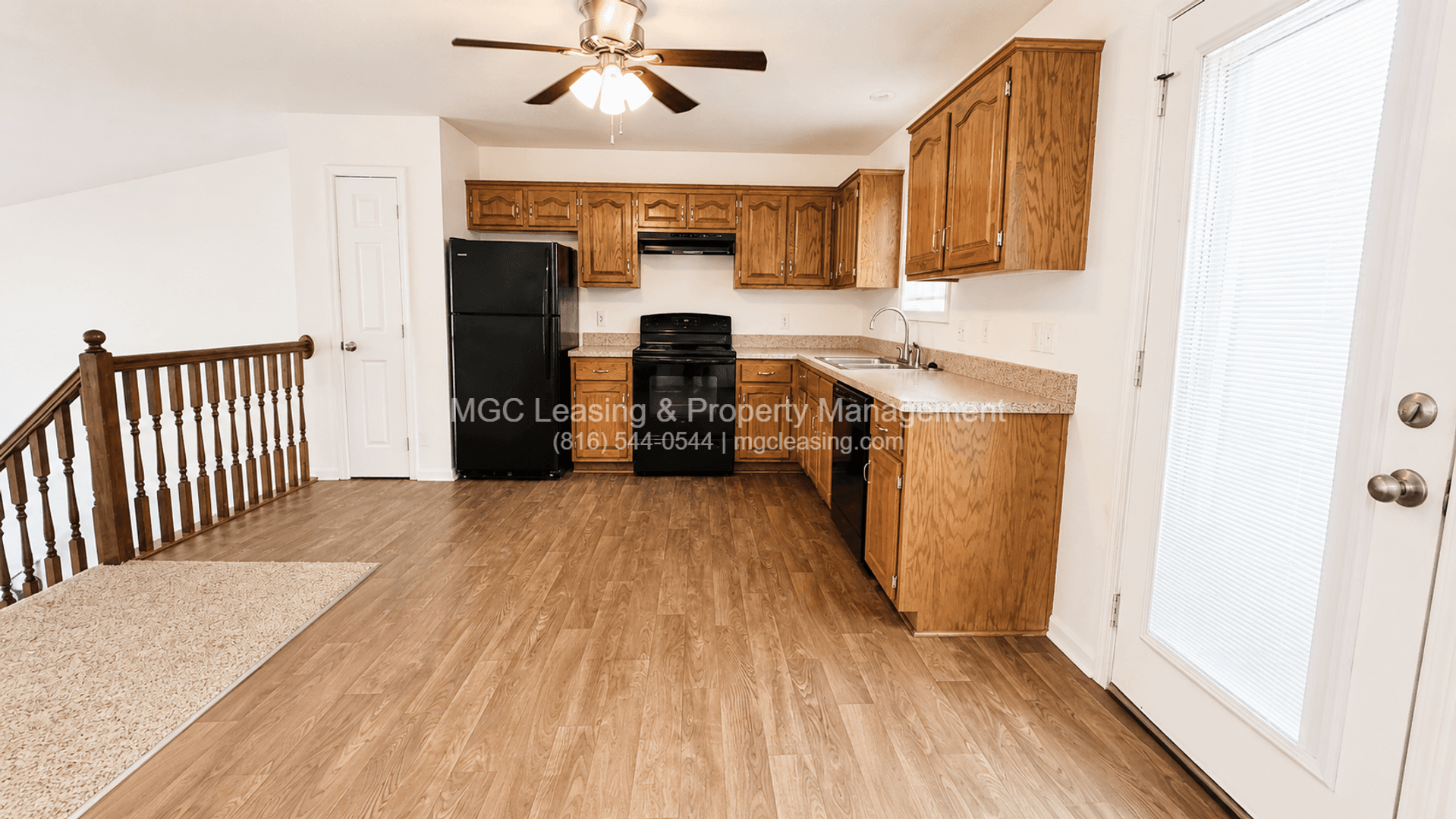 Kansas City Townhome: 5808-5810 NE 42nd St