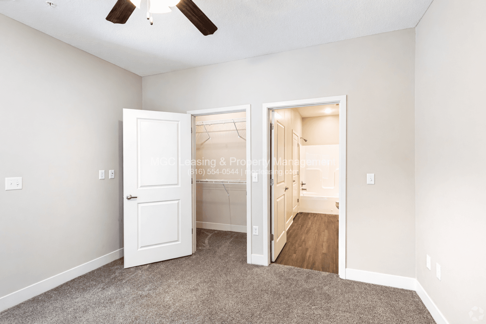 Kansas City Apartment: 5511 NE 80th Ter